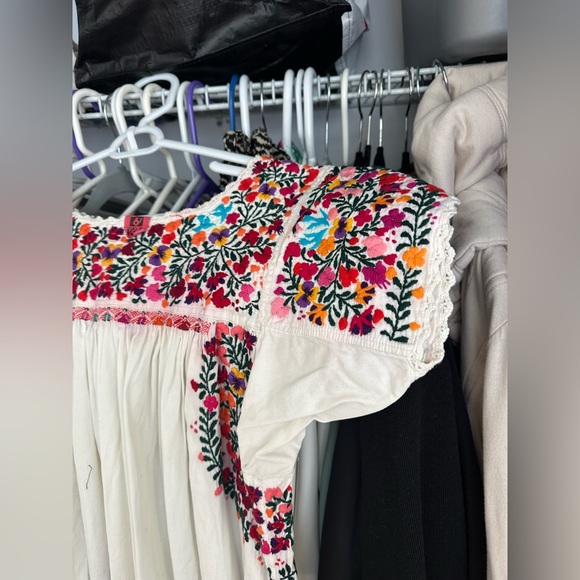 Traditional Mexican dress authentic hand stitched colorful embroidery cap sleeve - Picture 6 of 6